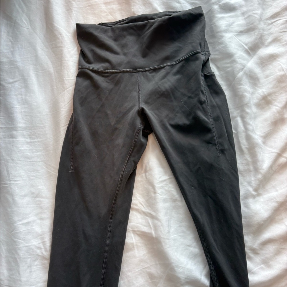 Lululemon running leggings in size 6 and dark gray